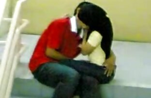 XXX Chico espiar a la chica, a continuación, iporno español quedó atrapado y ordeñadas